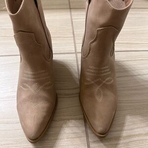 Rachel Zoe Beige Ankle Booties